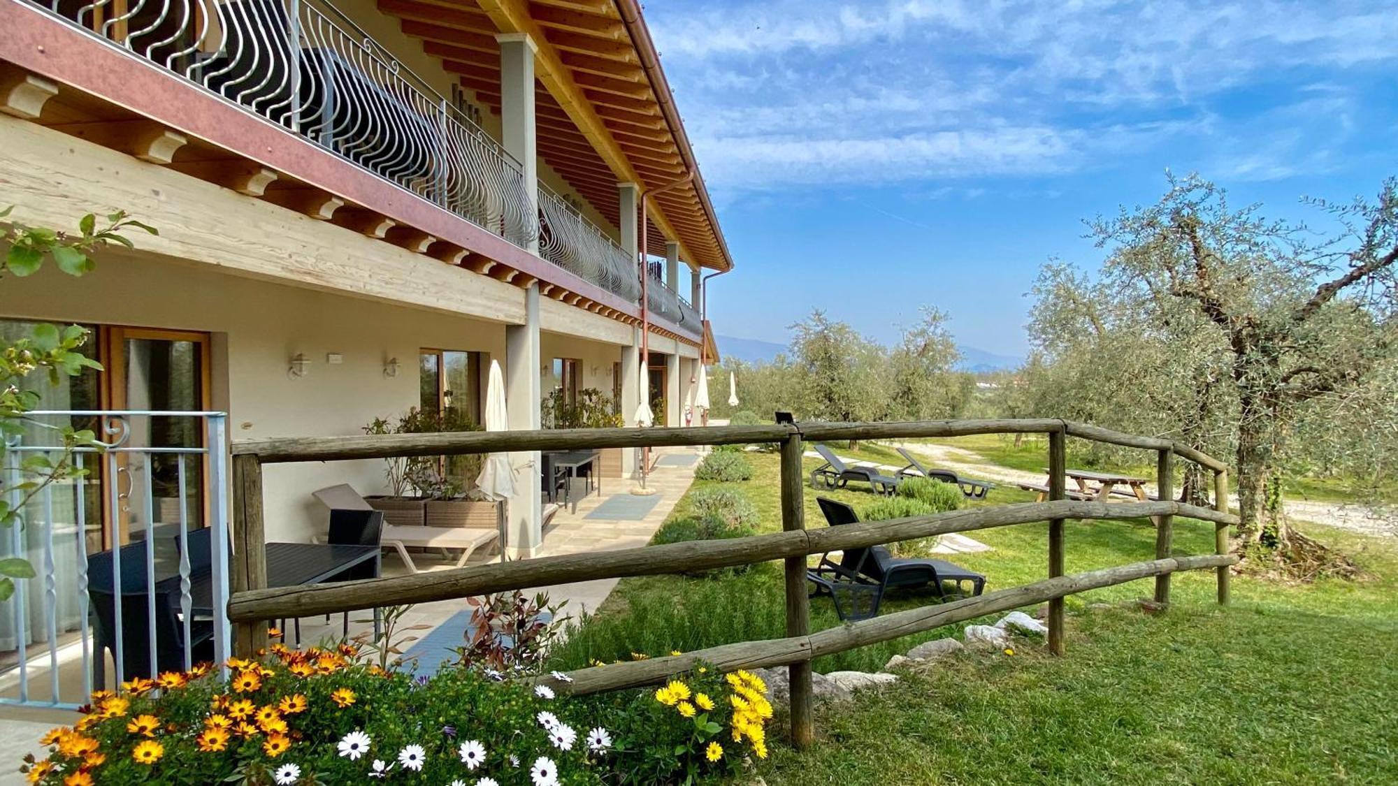 Agriturismo Fioralba Polpenazze del Garda Εξωτερικό φωτογραφία